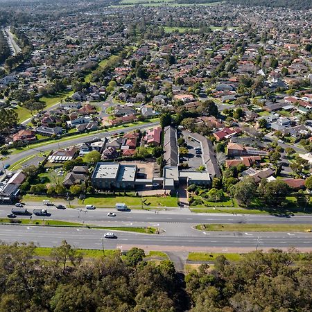 Rowville International Hotel Kültér fotó