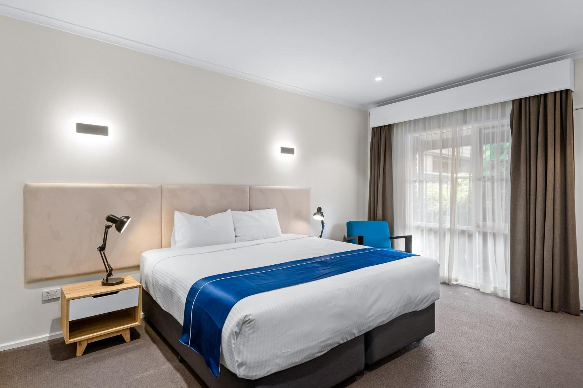 Rowville International Hotel Kültér fotó