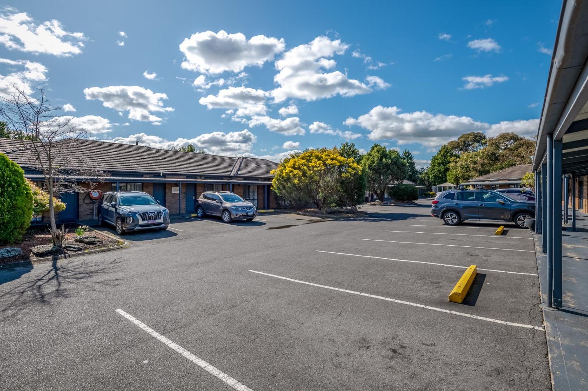 Rowville International Hotel Kültér fotó