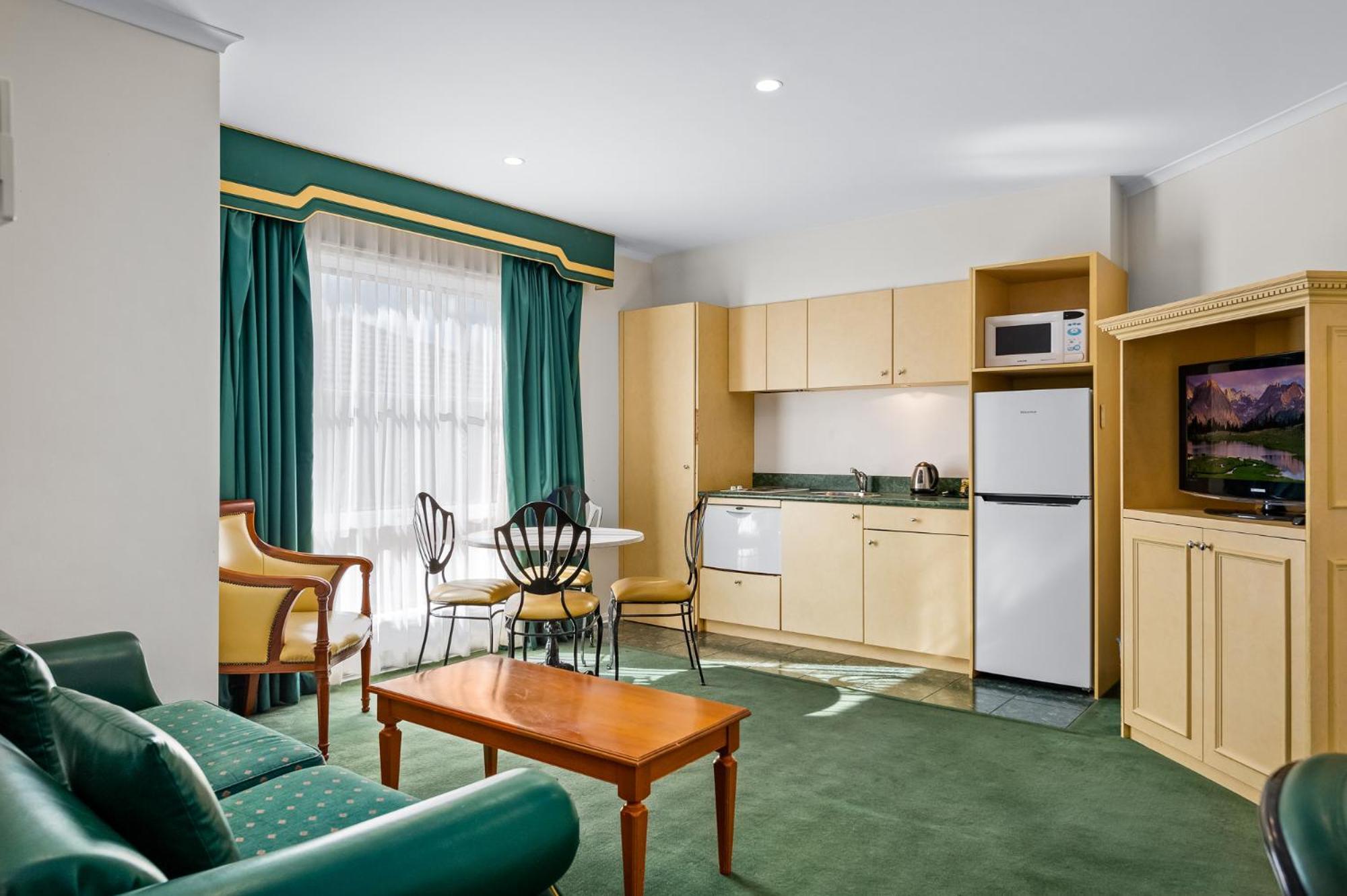 Rowville International Hotel Kültér fotó