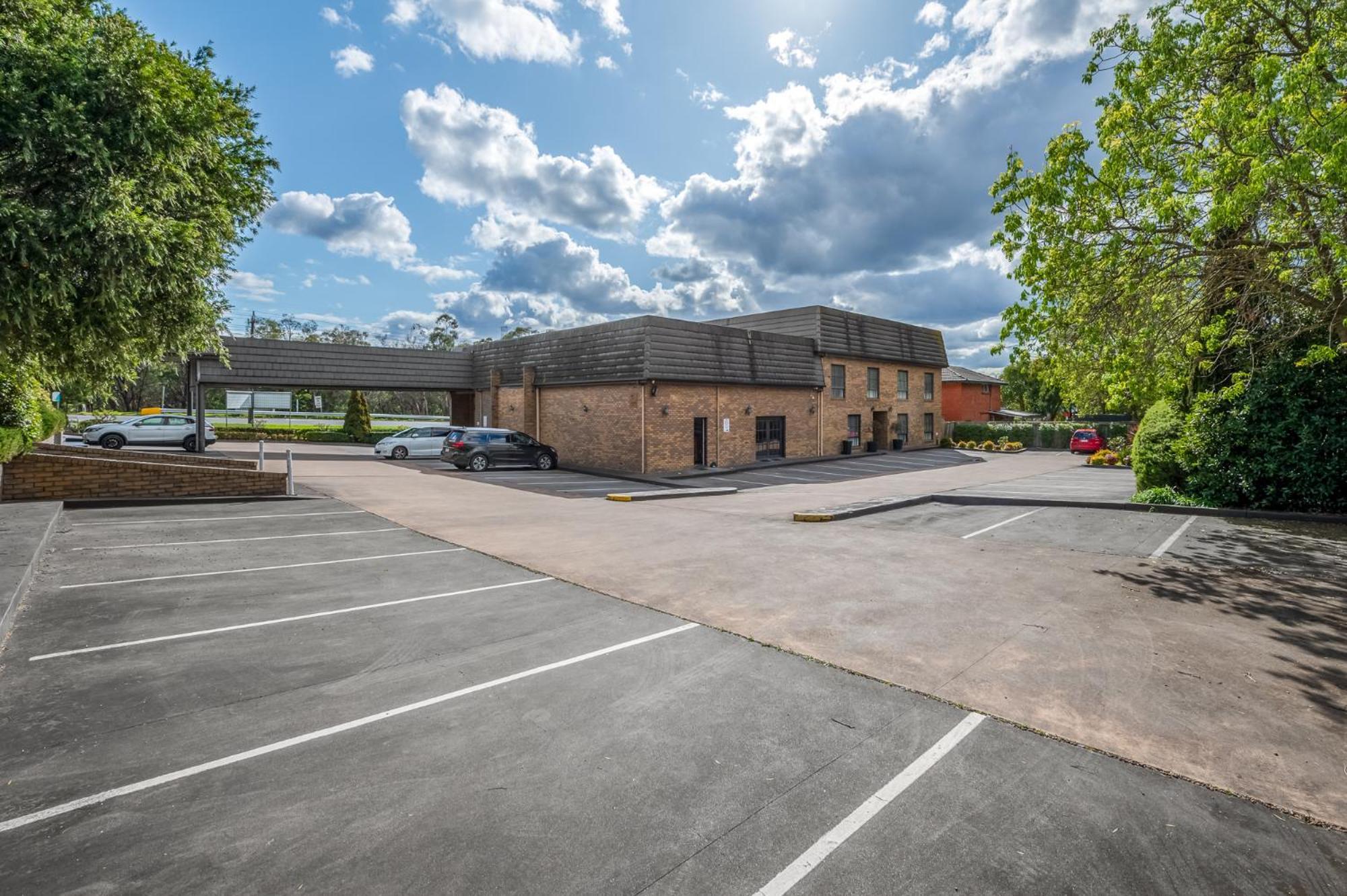 Rowville International Hotel Kültér fotó