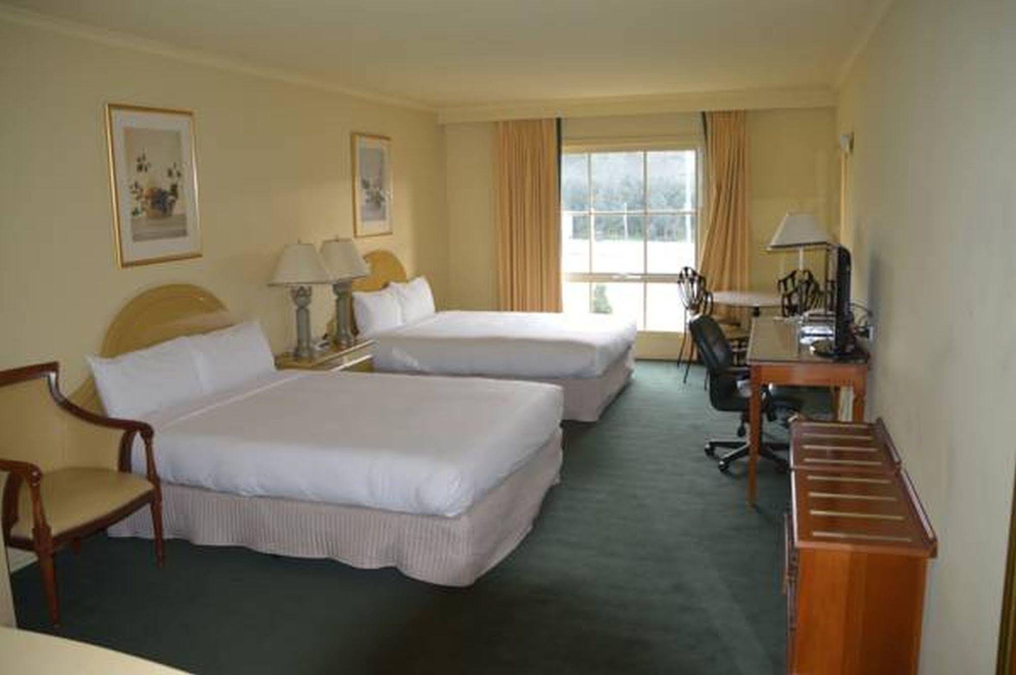 Rowville International Hotel Kültér fotó