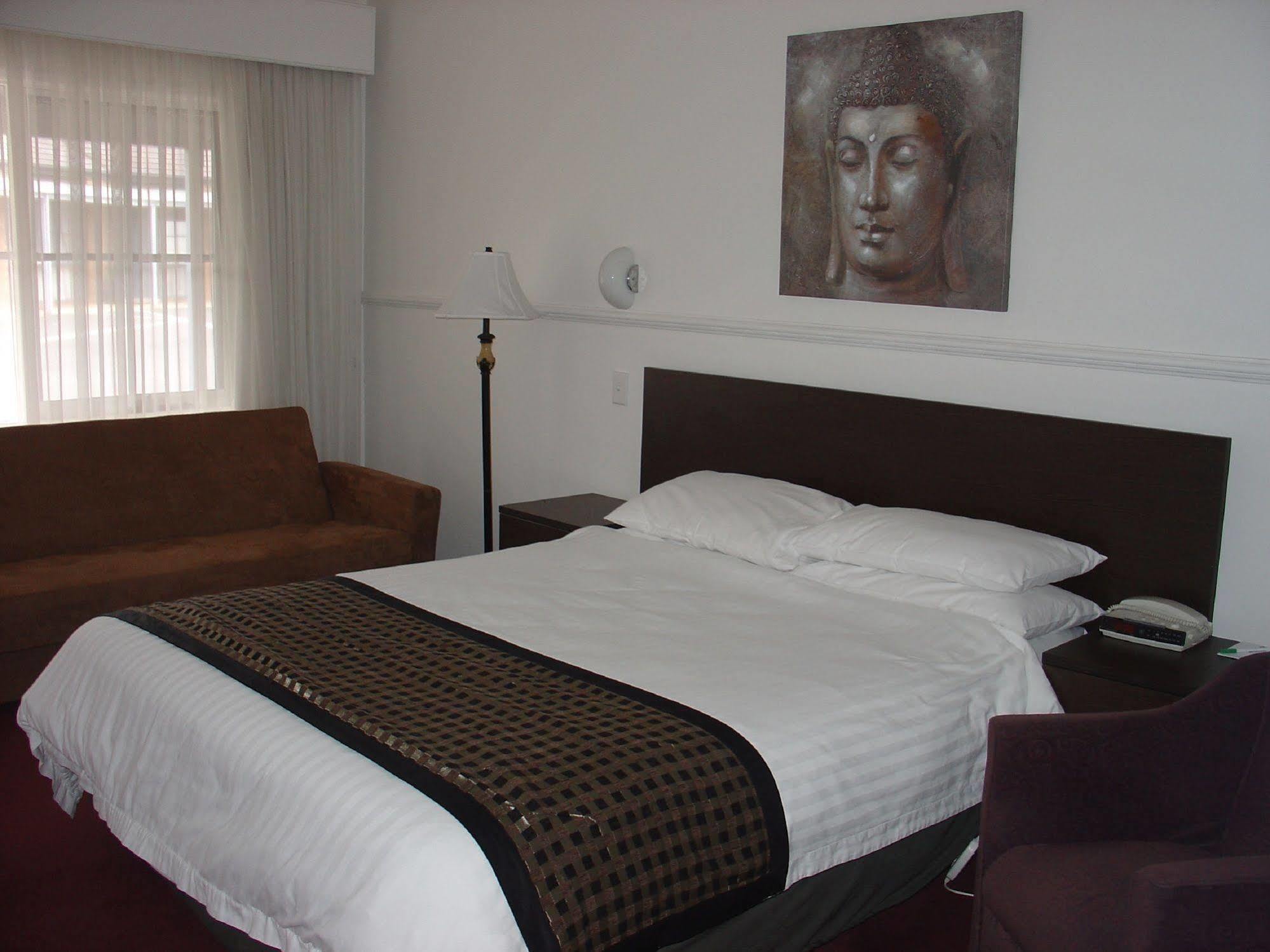 Rowville International Hotel Kültér fotó