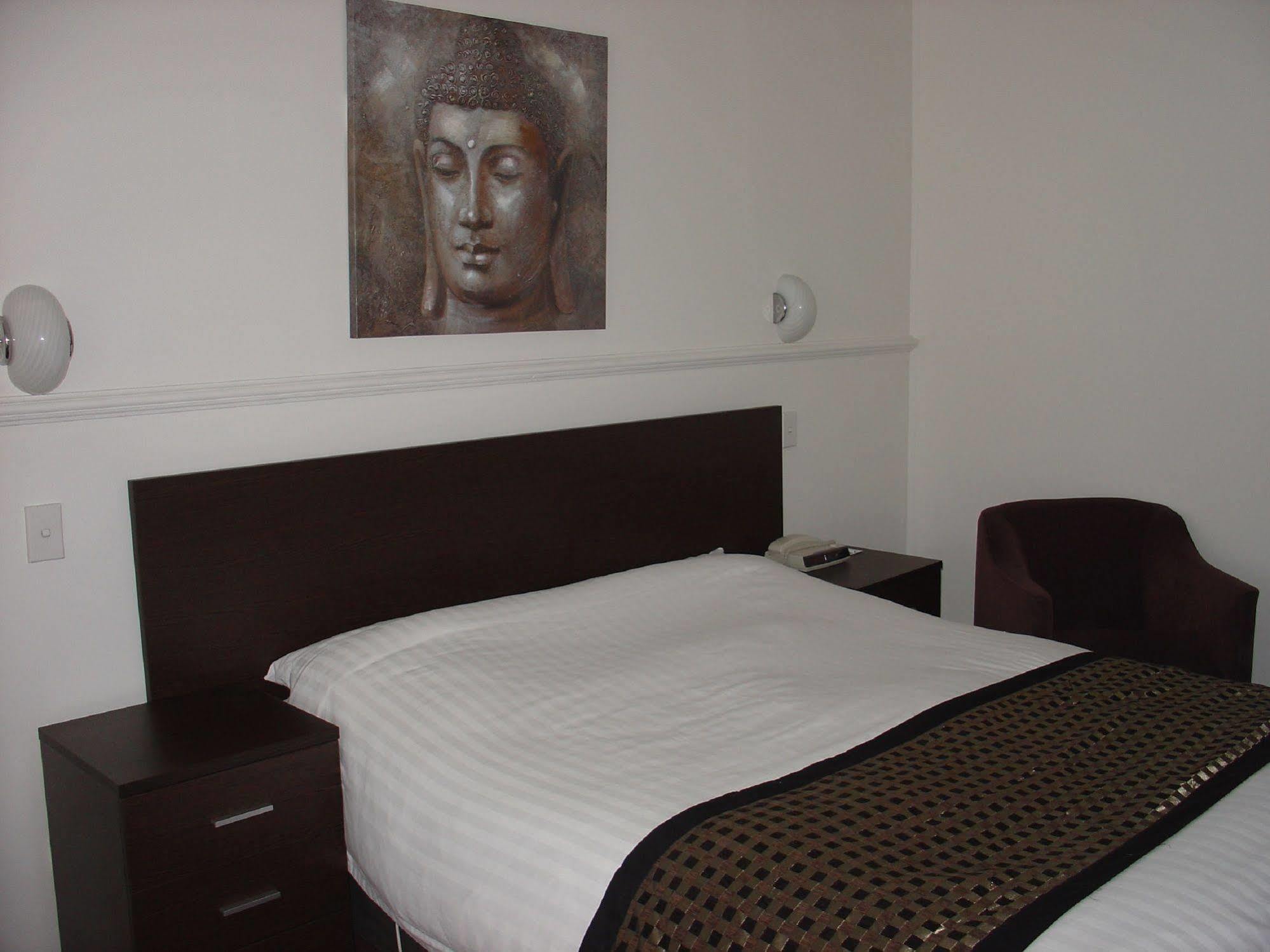 Rowville International Hotel Kültér fotó