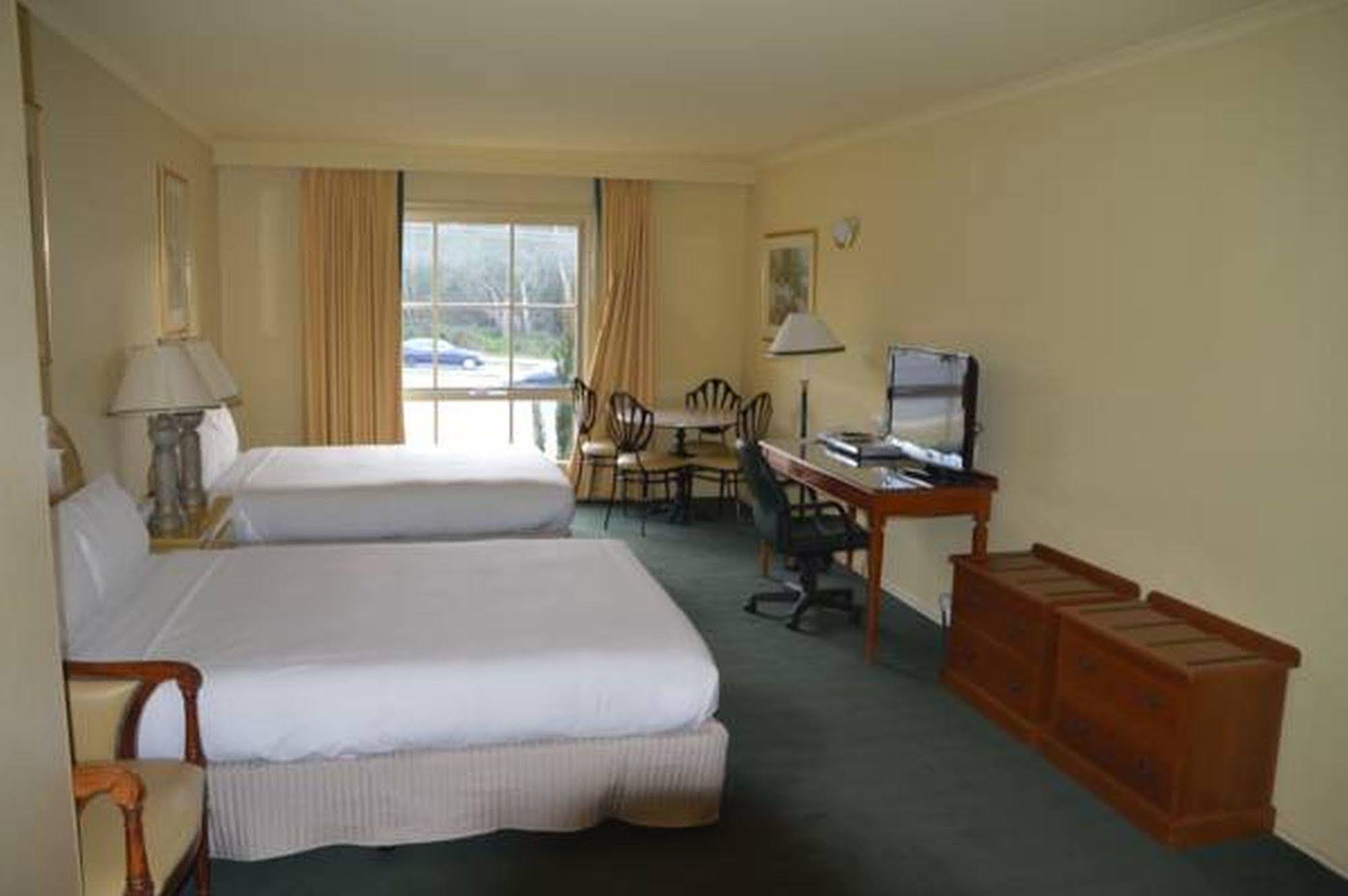 Rowville International Hotel Kültér fotó